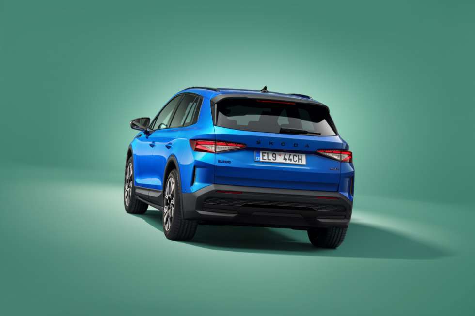 Skoda Elroq: Πρεμιέρα για το νέο οικογενειακό SUV με έως 299 άλογα